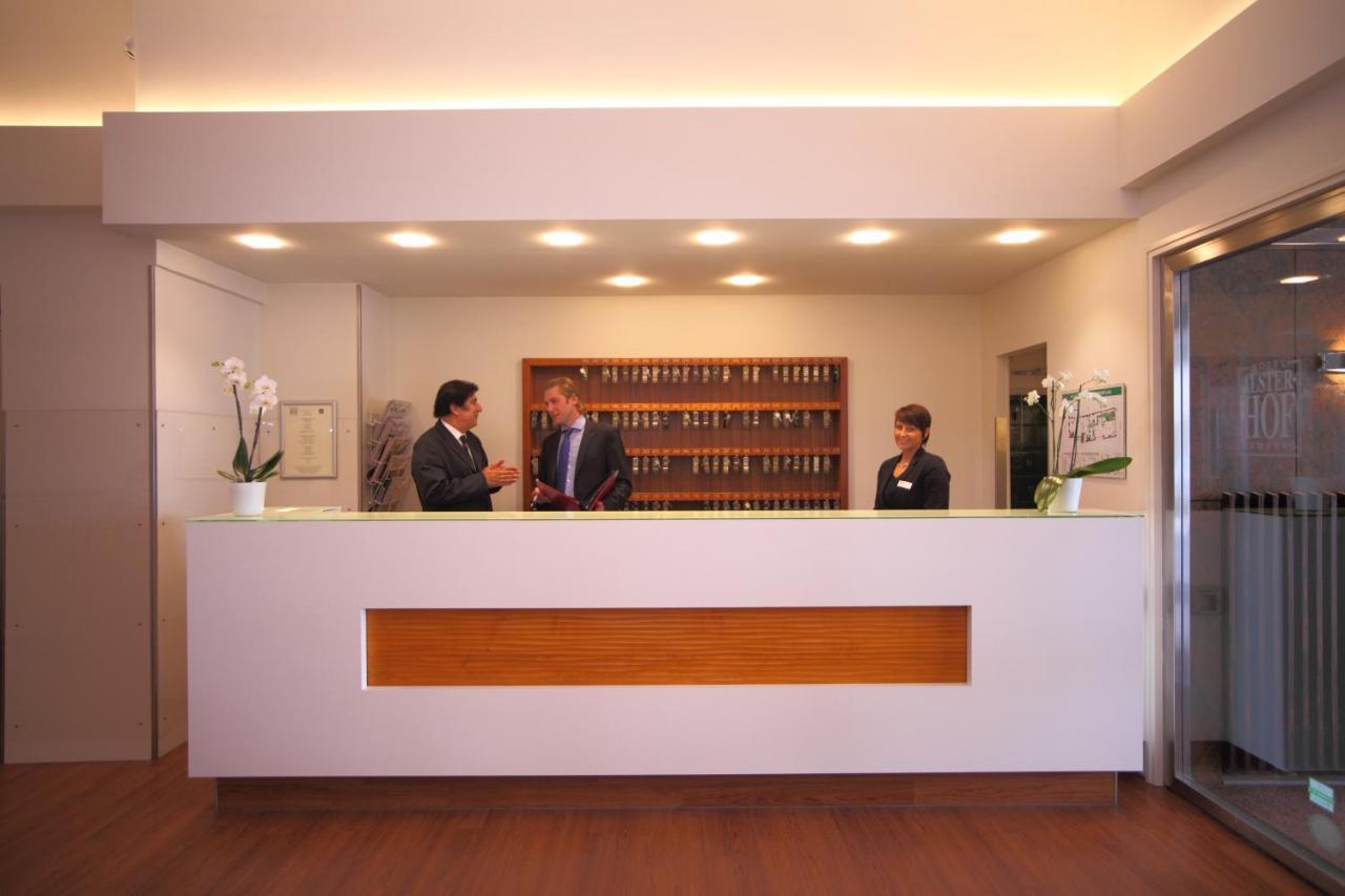 อัลสเตอร์-โฮฟ Hotel ฮัมบูร์ก ภายนอก รูปภาพ