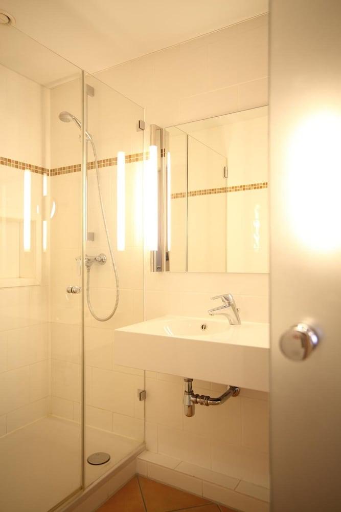 อัลสเตอร์-โฮฟ Hotel ฮัมบูร์ก ห้อง รูปภาพ