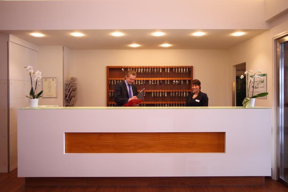 อัลสเตอร์-โฮฟ Hotel ฮัมบูร์ก ภายนอก รูปภาพ